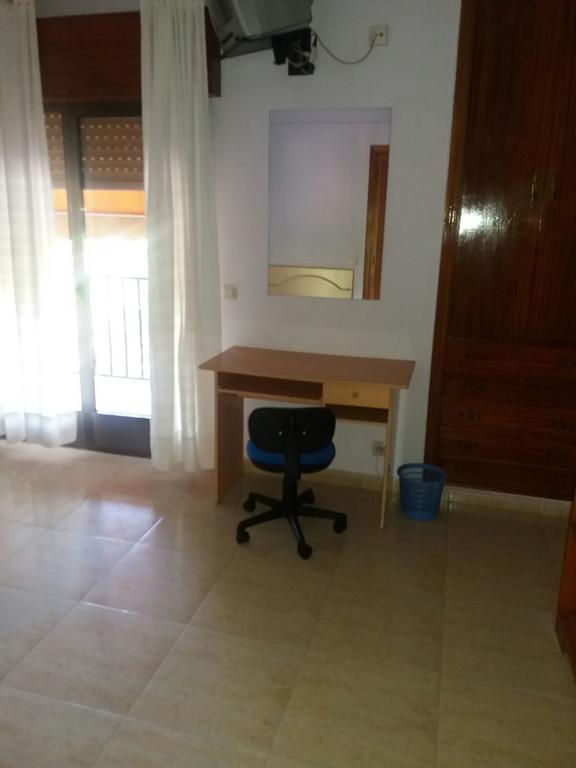 Hostal Jose Luis Brunete Buitenkant foto